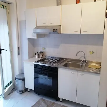 Apartamento Ad Un Passo Dal Mare *